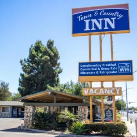 Town And Country Inn Santa Maria  Exteriör bild