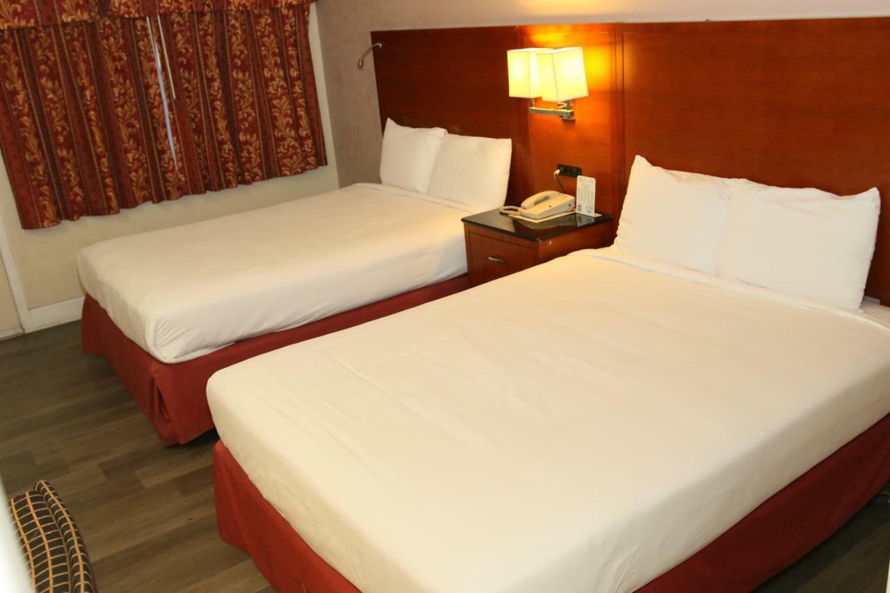 Town And Country Inn Santa Maria  Exteriör bild